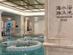 -大连金石滩绿发温泉假日酒店