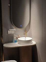 -伊丽汇