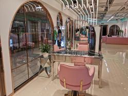 -BULB STUDIO 巴柏明星发型工作室