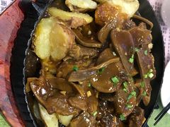 招牌板烧牛舌尾-桃子餐厅·天津菜(红星路直营店)