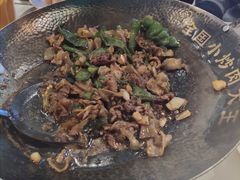 -费大厨辣椒炒肉(高铁吾悦广场店)