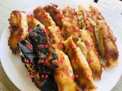 墨鱼锅贴-一品鲜鱼锅贴(人民一路店)
