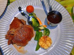 -华阳时光吧餐厅(华阳广场国际大饭店)