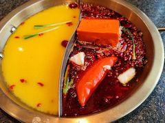 -小天鹅火锅·一线江景洪鼎旗舰店(洪崖洞店)