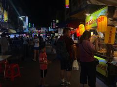 -六合夜市