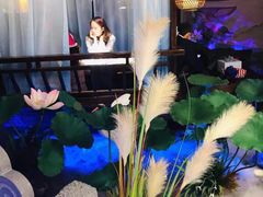 -韵秋荷(宝山龙湖天街店)