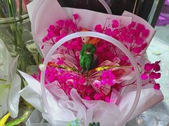 -何兮花店·气球派对鲜花店(马桥银春路万科城店)