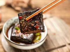 正宗长沙臭豆腐-湘下佬老长沙吃货铺(广场莱斯店)
