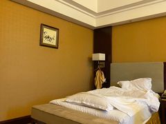 -华雅花园大酒店