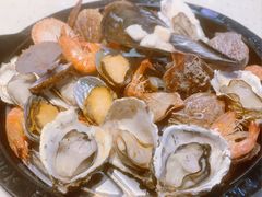 -巧克力渔家.小船海鲜胶东菜(万平口店)