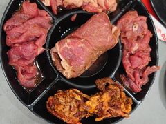 -啊美丽炭火烤肉(滑翔一店)