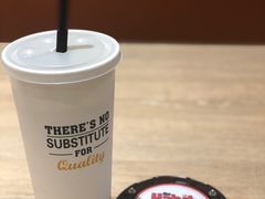 -The Habit Burger Grill 哈比特汉堡(爱琴海店)