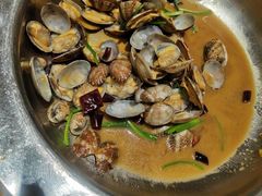 -海派美食·家宴海鲜青岛菜·石锅鲽鱼头(东方城店)