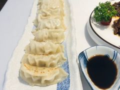 河豚煎饺-肆月河豚·新淮扬(金融街店)