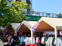 -百年港湾奥特莱斯(香炉礁店)