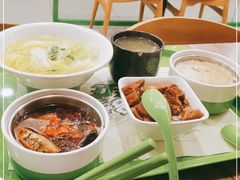 -老乡鸡(南京龙池地铁站蓝郡店)