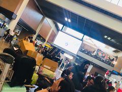 -王权免税店(廊曼机场店)