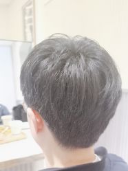 -PE SALON