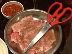 猪肩肉-小本家韩式烤肉(紫藤路店)