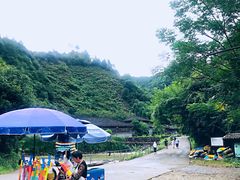 -龙潭峡谷漂流