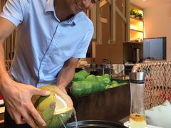 -东椰·海南椰子鸡火锅(朝阳门店)