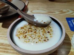 -叁煨蹄花·下饭盐帮菜(人民广场店)