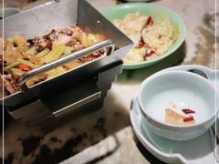 -弄堂里(西溪龙湖天街店)