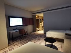 -大连星海皇冠假日酒店