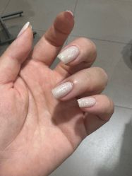 -UGIRL有个美甲