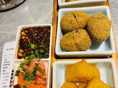 -野山舂·贵州现舂酸汤牛肉(民生路店)