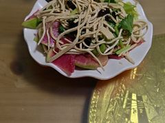 -聚首堂·特色小吃·肘子·炙子烤肉烤串(什刹海德胜门店)