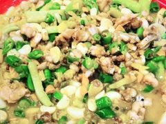 -思博半步颠小酒馆(梦时代店)