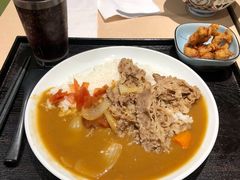 咖喱牛肉饭-吉野家(上海美罗城店)