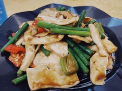 -天宝食坊·啫啫煲大排档(西华路店)