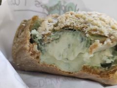 抹茶泡芙-mira甜品屋(财大店)