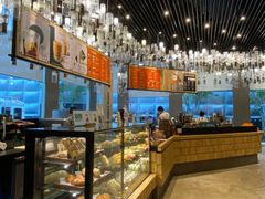 面包甜点陈列柜-星巴克臻选(湖滨道店)