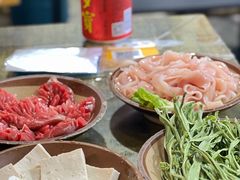 -黄潇洒老火锅(九眼桥宏济巷店)