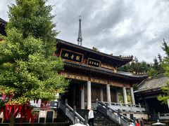 -冕宁灵山寺