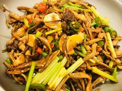 -江南古镇(斗西路万致创意园店)