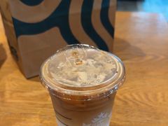 -星巴克(深圳北站B5检票口)