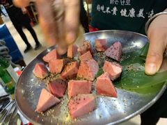 雪花80％厚切牛舌-老炉家木炭烤肉(长江国际店)