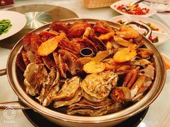 -老船夫婚宴婚庆会馆(延吉路店)