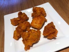 -棒约翰比萨·意面(证大大拇指广场店)