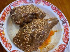 -爆炸头阿姨小四川正宗川味小吃(无任何分店)