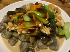 -李连贵酒家熏肉大饼(昆明街店)