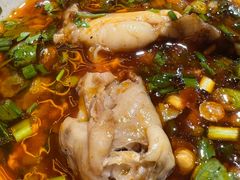 -吃城都·鱼蛙火锅(西玉龙街店)