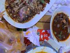 -杨氏青龙虾·羊蝎子(托乐嘉店)
