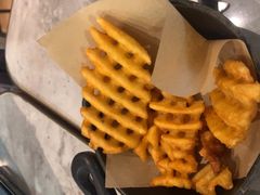 -必胜客(上海新南方商城PH店)