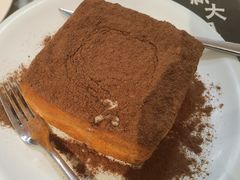 -新大咀港式茶餐厅(宝山万达店)