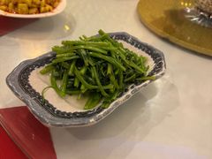 -维吾尔餐厅(宜山路店)